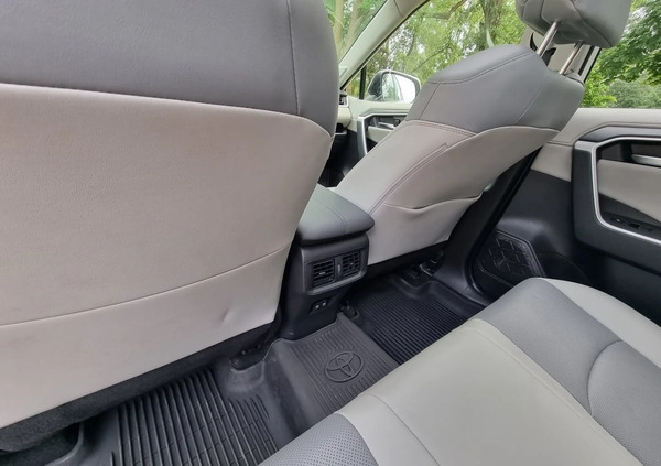 Toyota RAV4 cena 174000 przebieg: 24232, rok produkcji 2020 z Wieleń małe 407